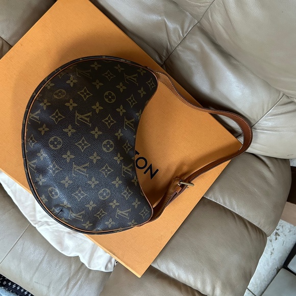 ❤️ RARE Louis Vuitton CROISSANT bag❤️ 💼 - Picture 13 of 15